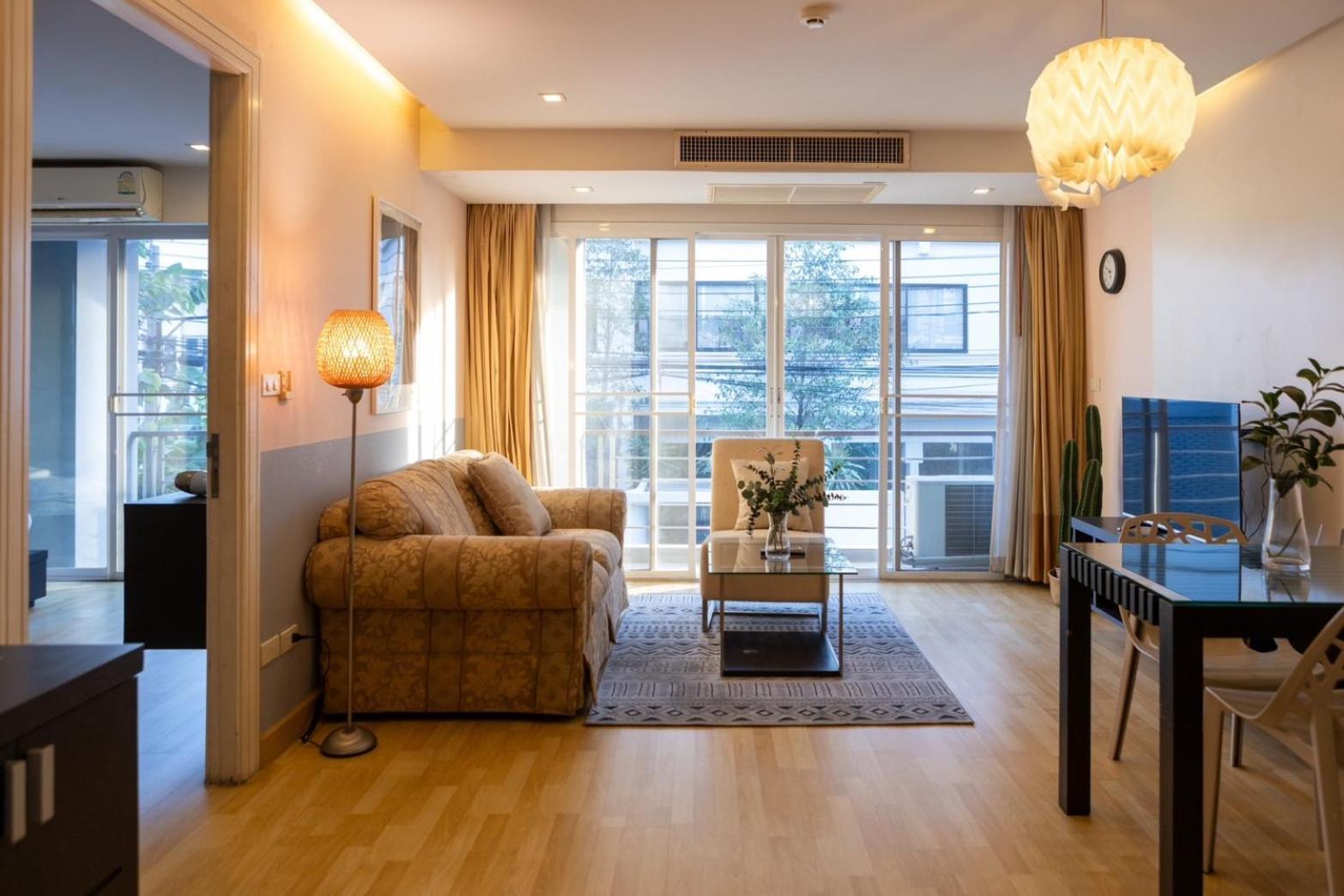 P Villa Lamoon Thonglor Банкок Екстериор снимка