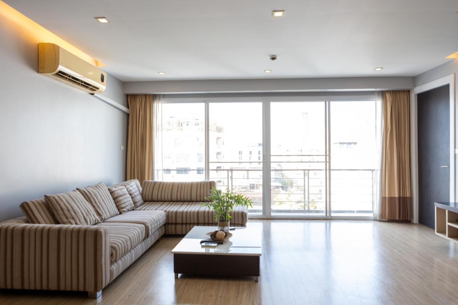 P Villa Lamoon Thonglor Банкок Екстериор снимка
