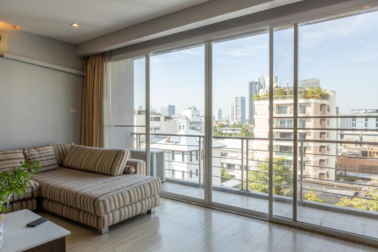 P Villa Lamoon Thonglor Банкок Екстериор снимка