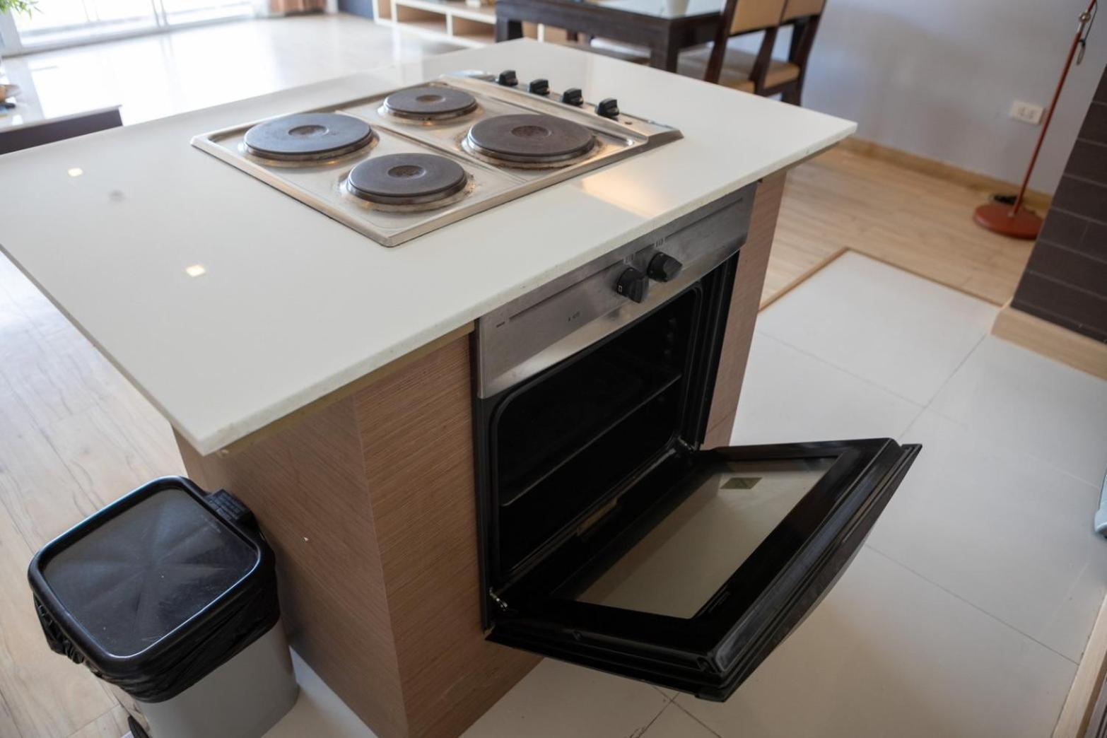 P Villa Lamoon Thonglor Банкок Екстериор снимка