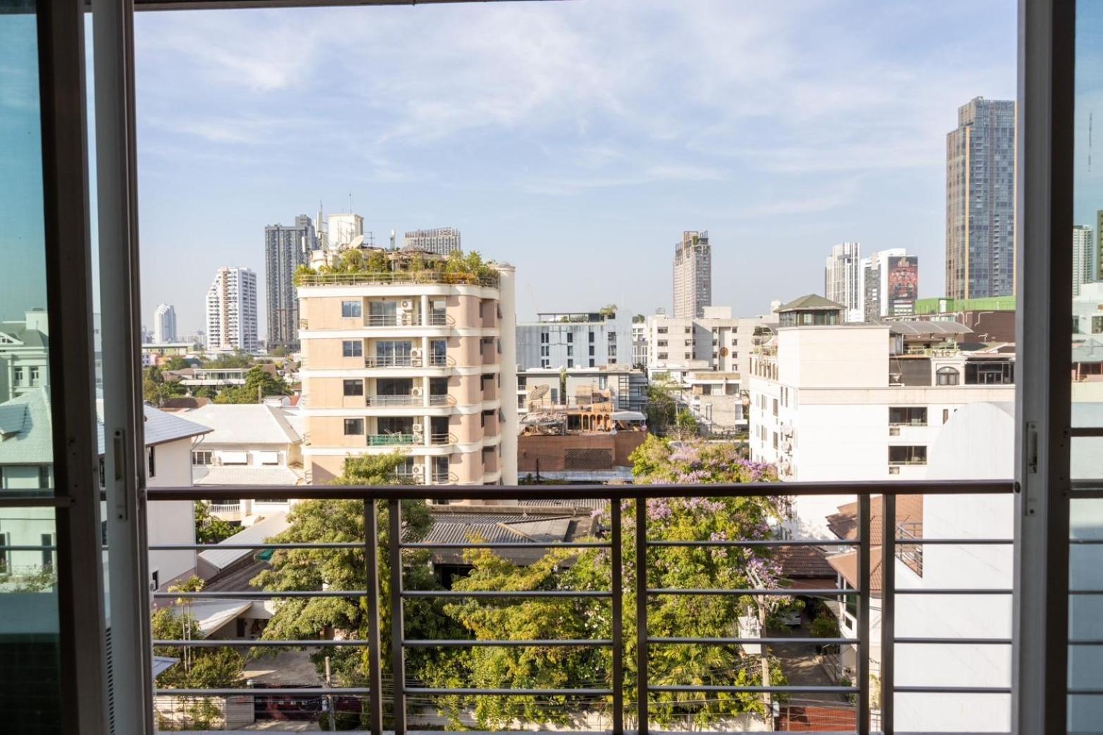 P Villa Lamoon Thonglor Банкок Екстериор снимка